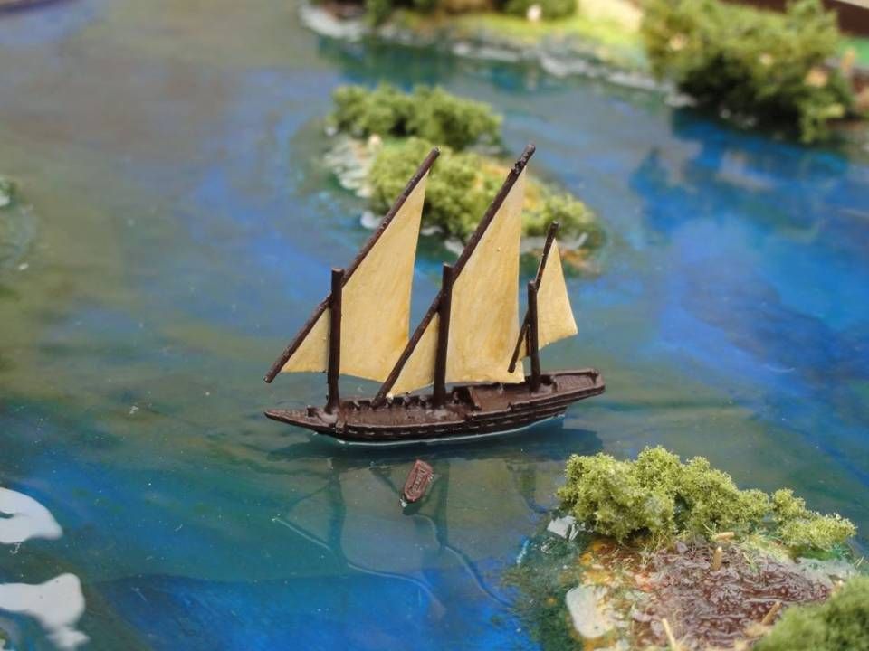 L'entrée du fort et le fossé en eau