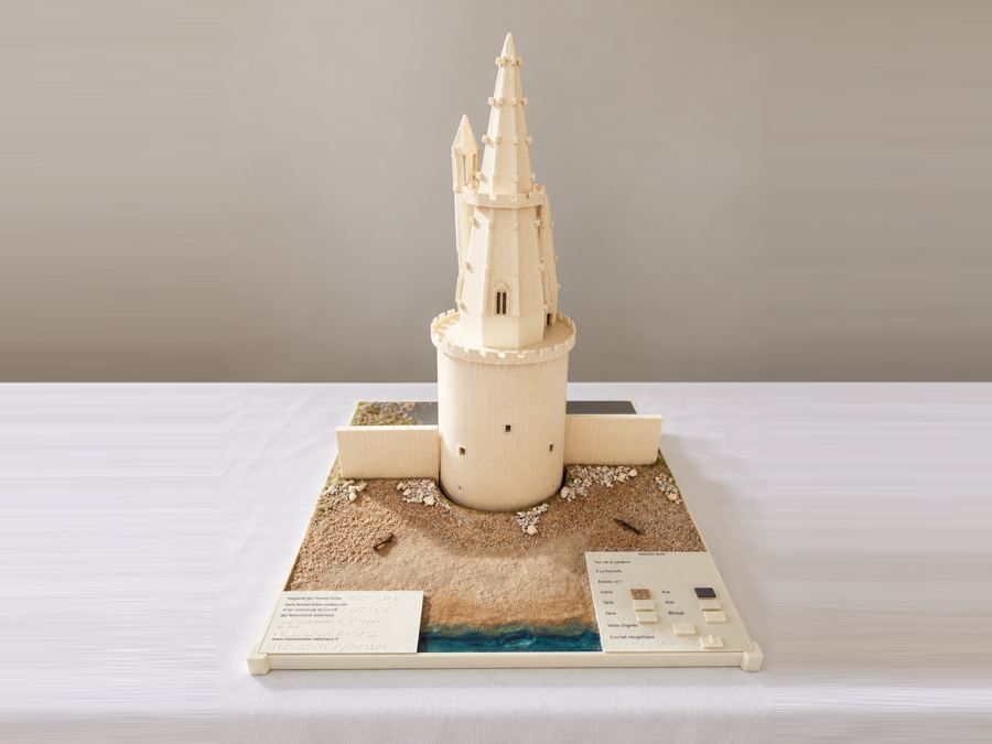 Maquette tactile de la Tour de la Lanterne à La Rochelle