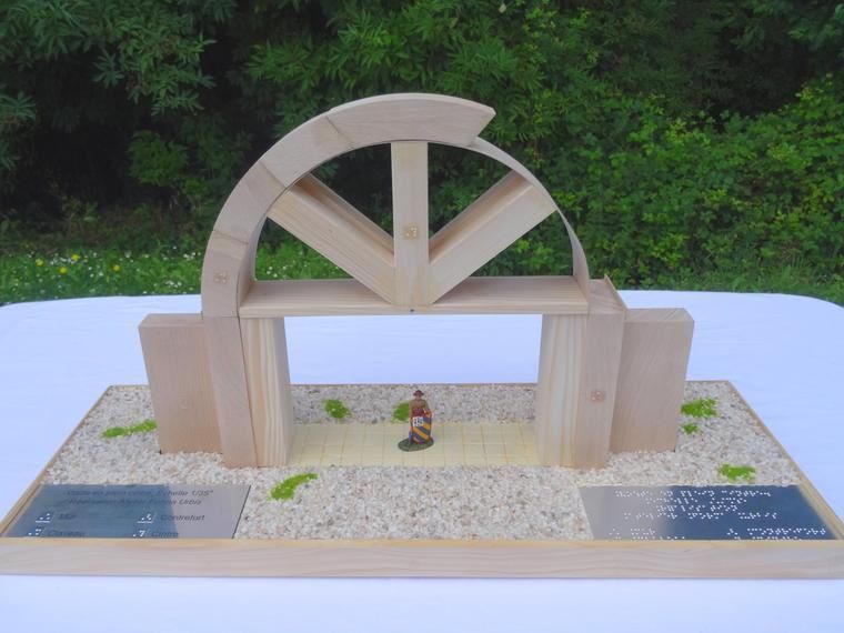 Montage d'une voûte sur son cintre en bois